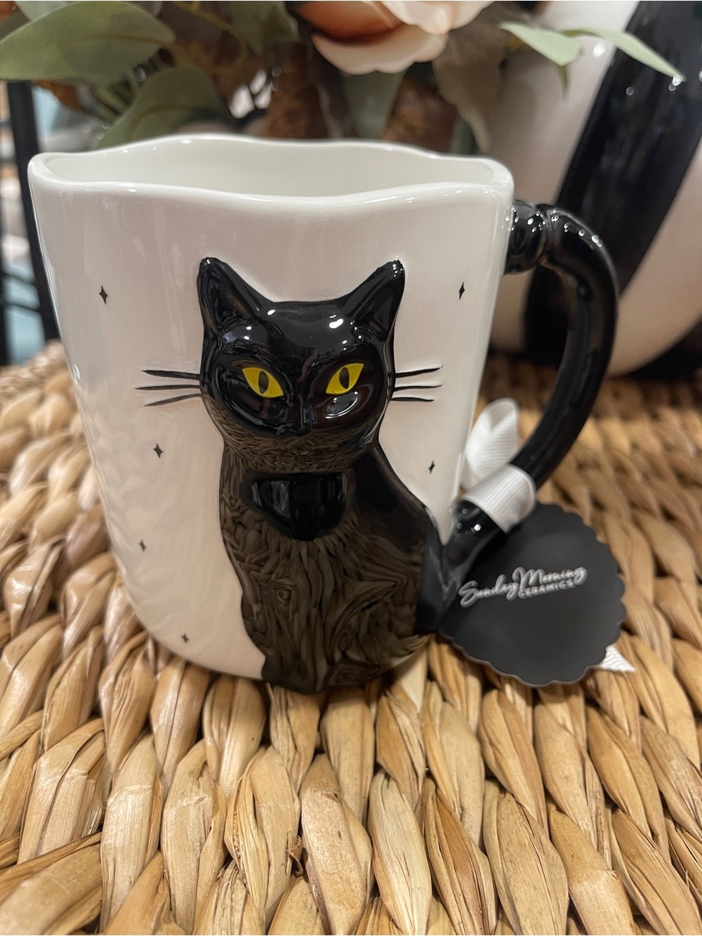 Halloween Black Cat 🐈‍⬛ Tail Handle Ceramic Coffee Mug NWT